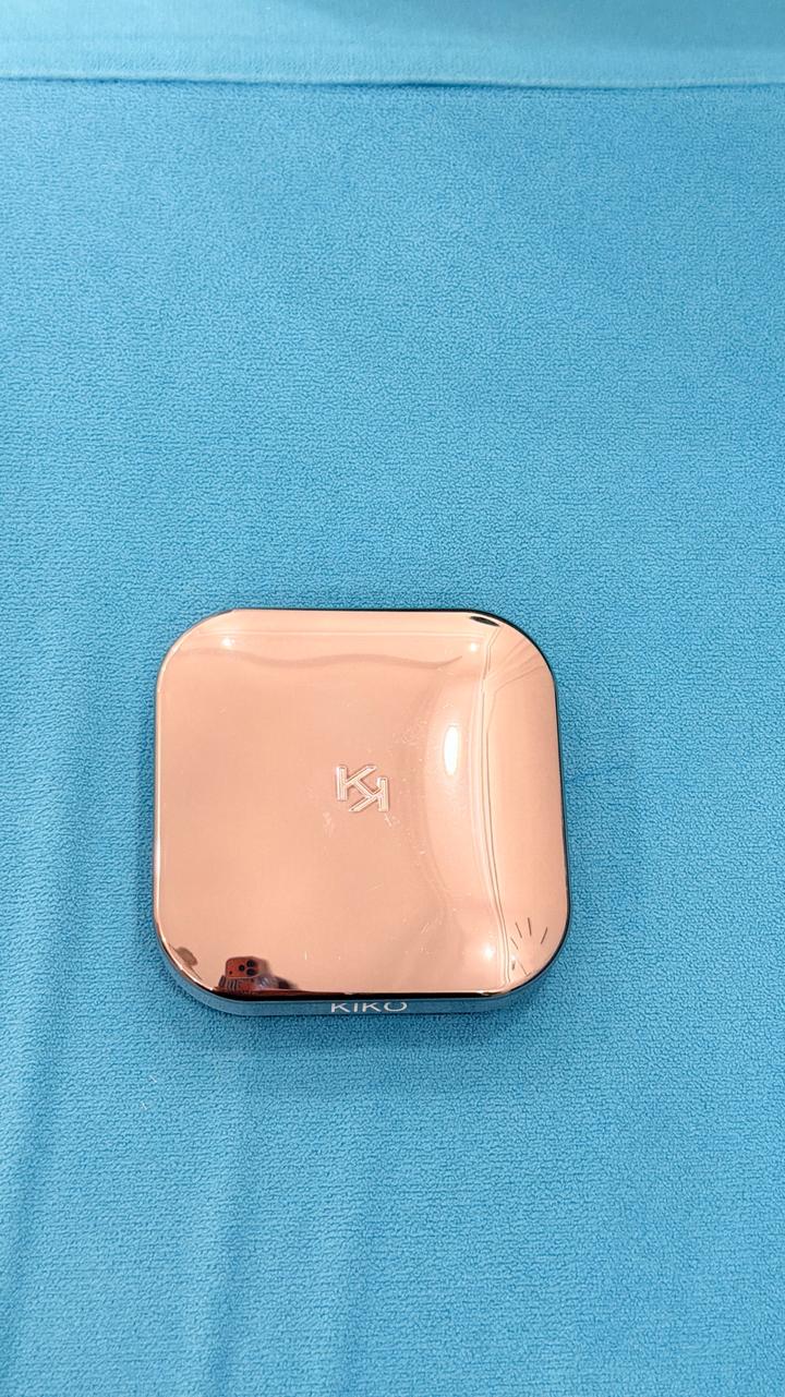 KIKO Milano Компактная пудра KIKO Matte Fusion 09