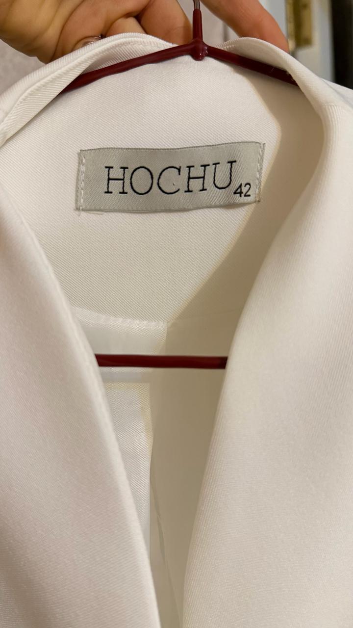 HOCHU Пиджак белый, хлопок с регулируемой талией