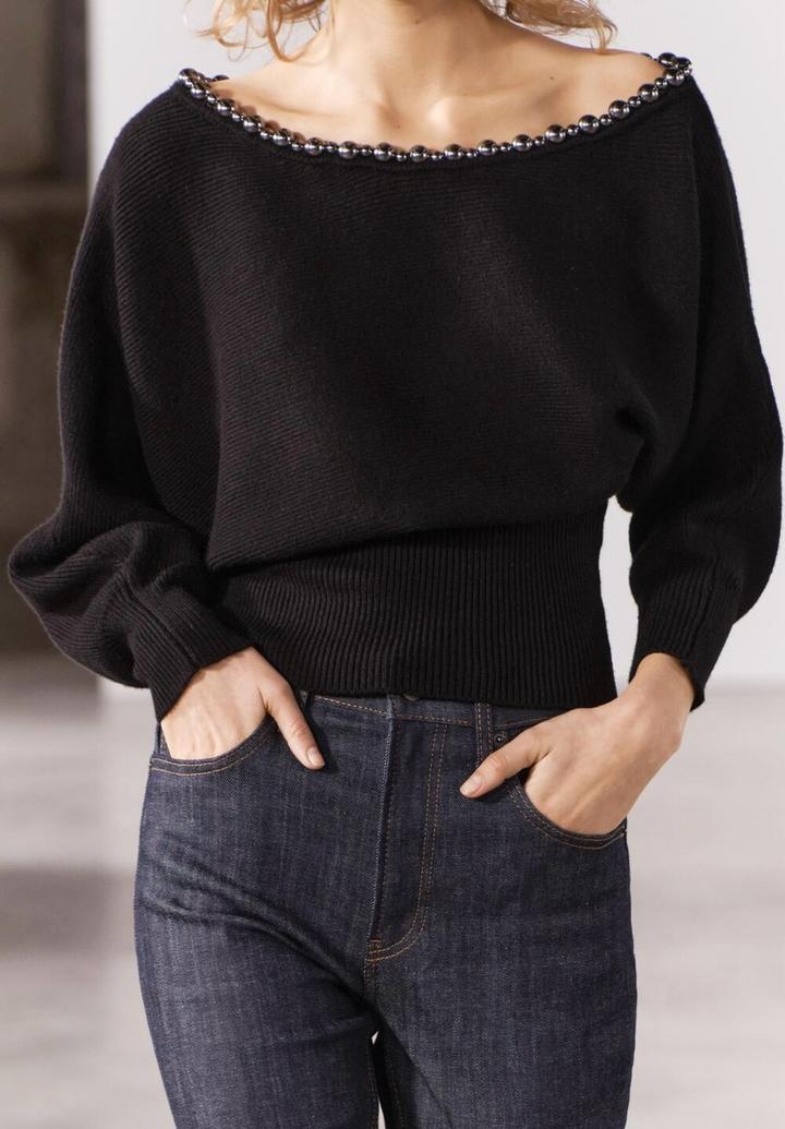 Джемпер с бусинами новый Zara