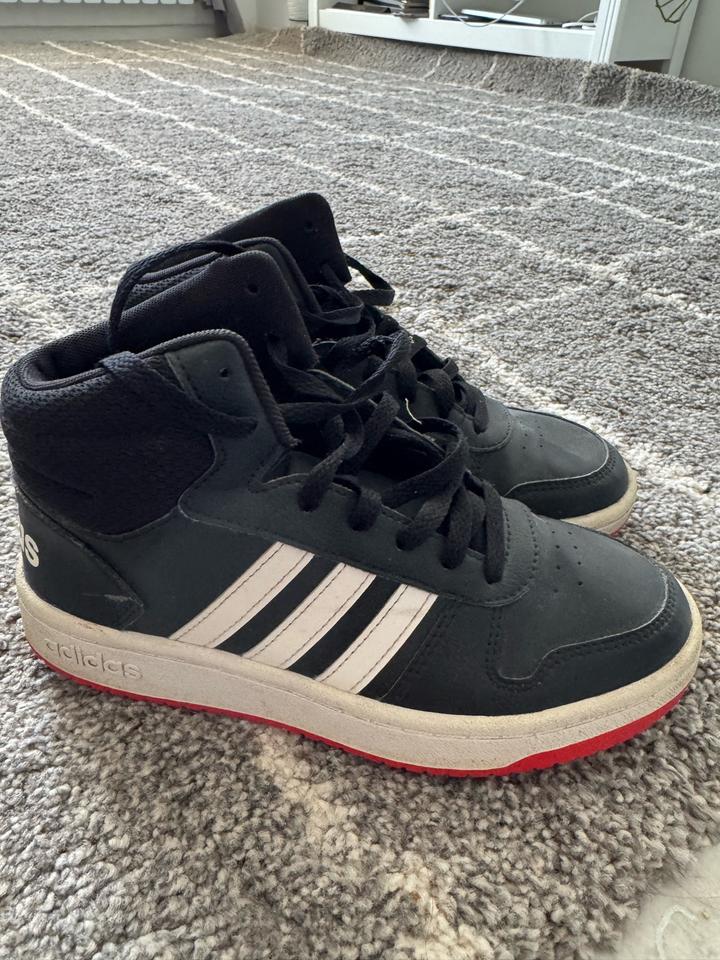 Кеды adidas