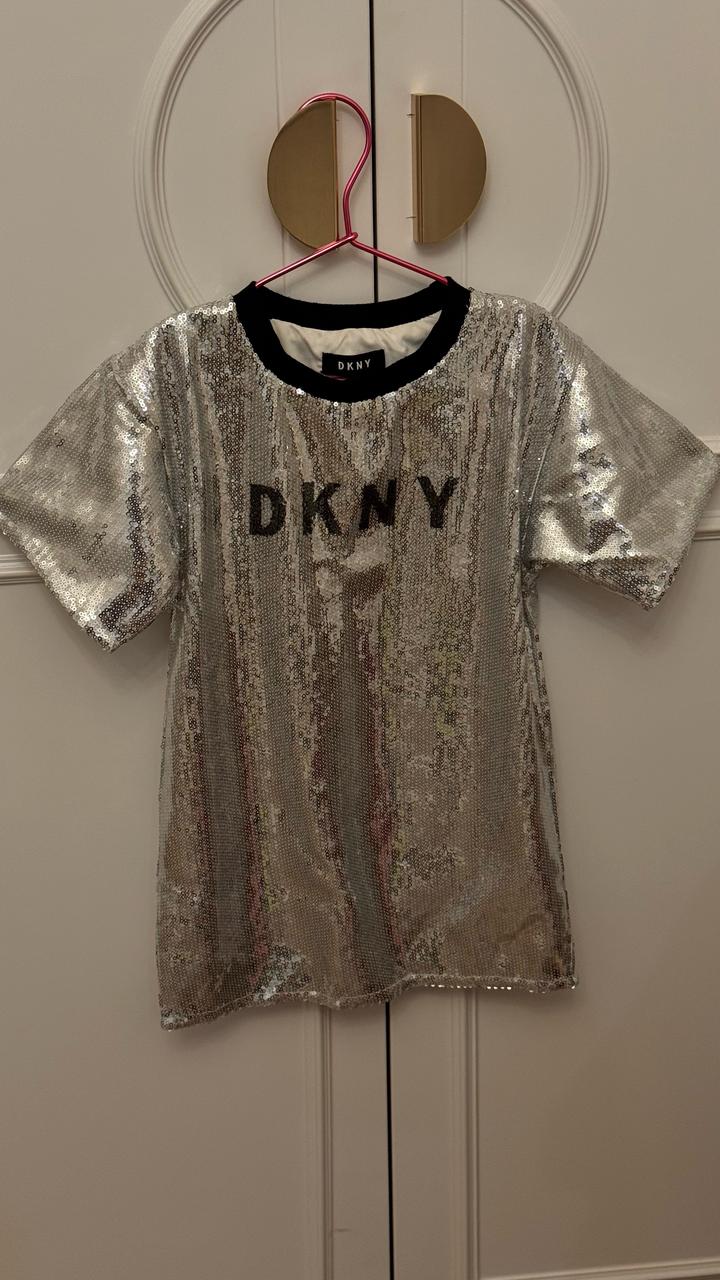 DKNY