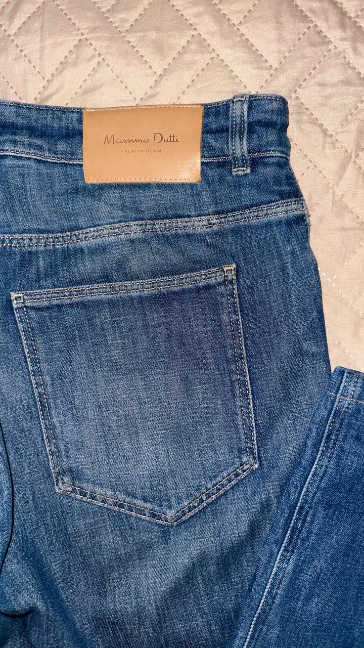 Джинсы Massimo Dutti