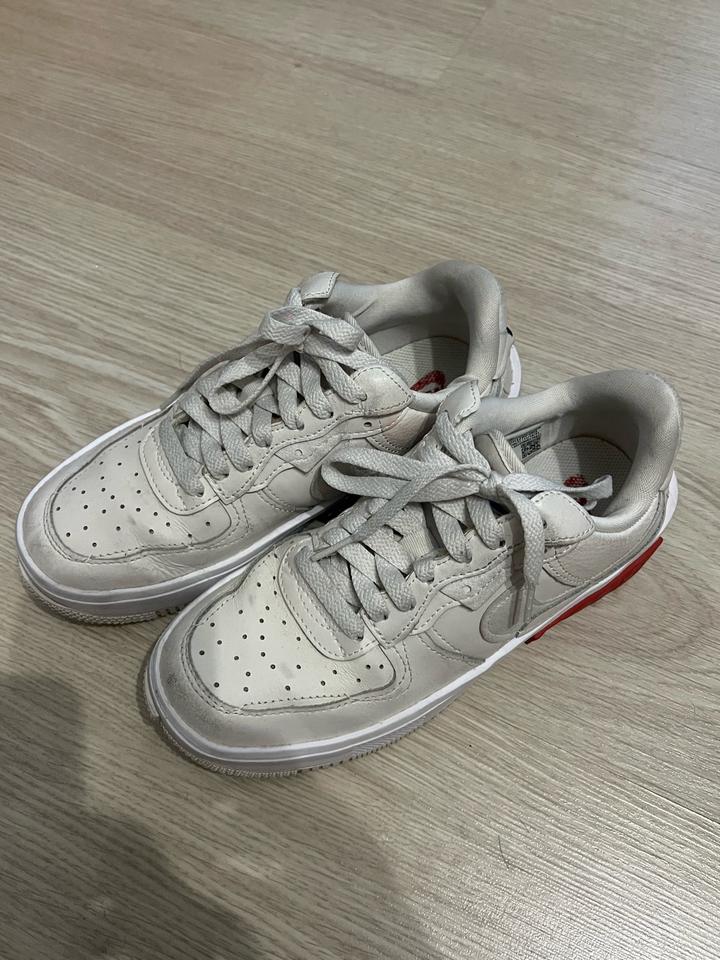 Кроссовки Nike React