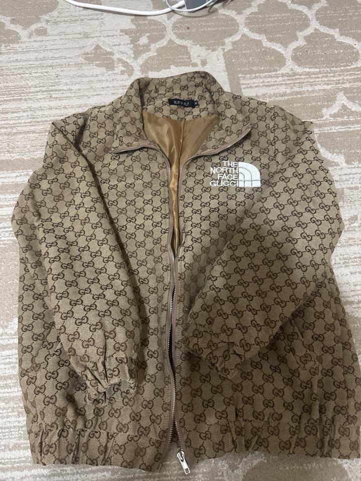 Спортивный костюм The North Face x Gucci