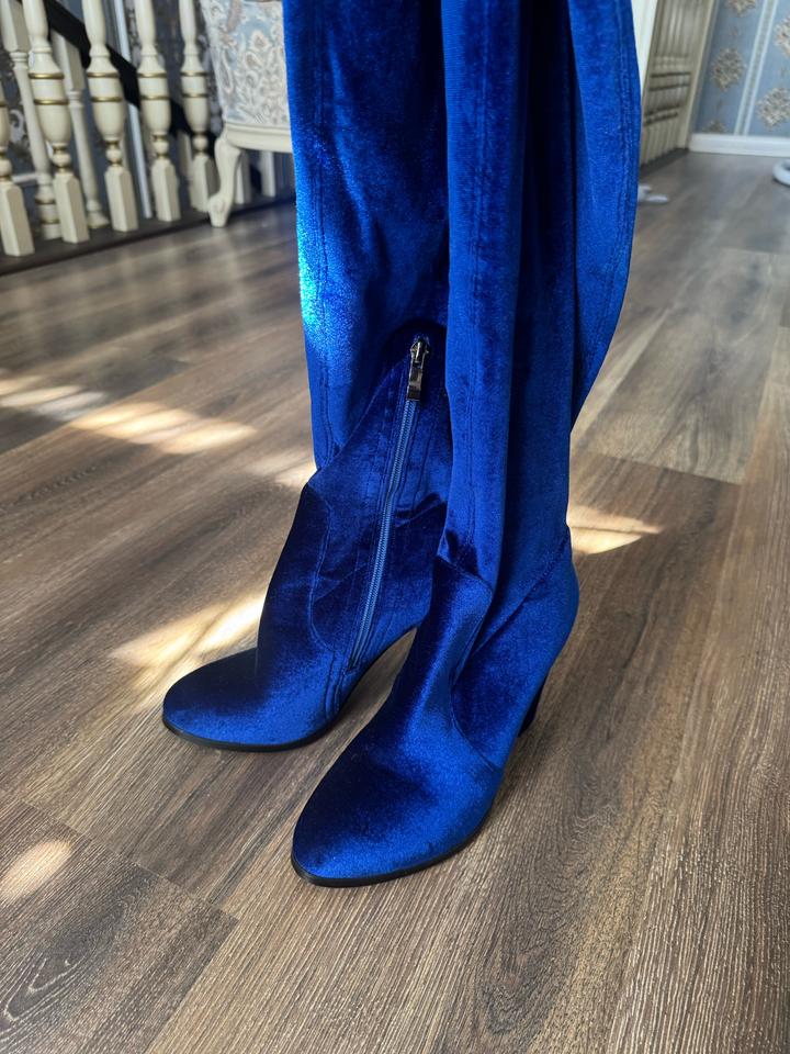 Stuart Weitzman