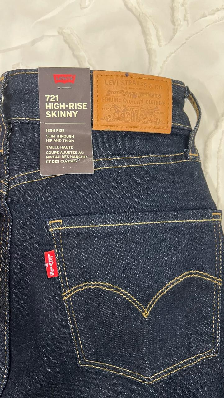 Джинсы Levi's 721 High-Rise Skinny новые
