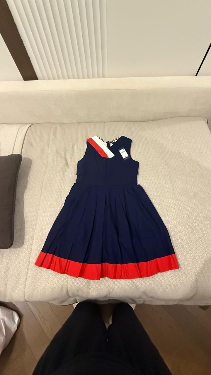 Tommy Hilfiger