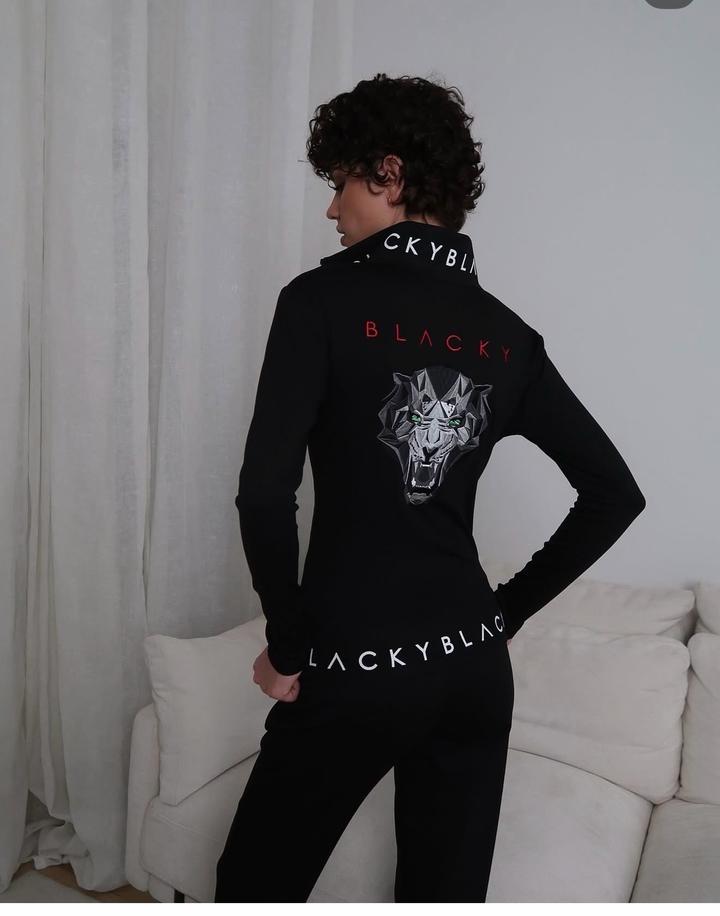 Blacky Чёрная спортивка