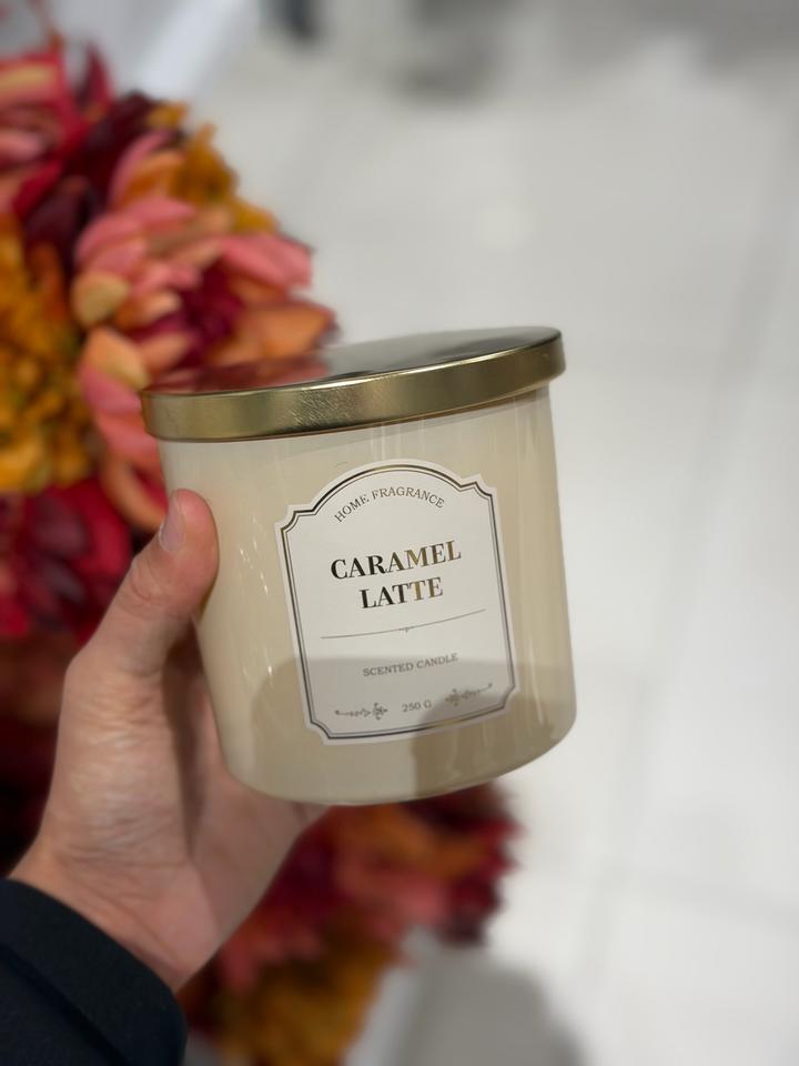 Ароматическая свеча Caramel Latte