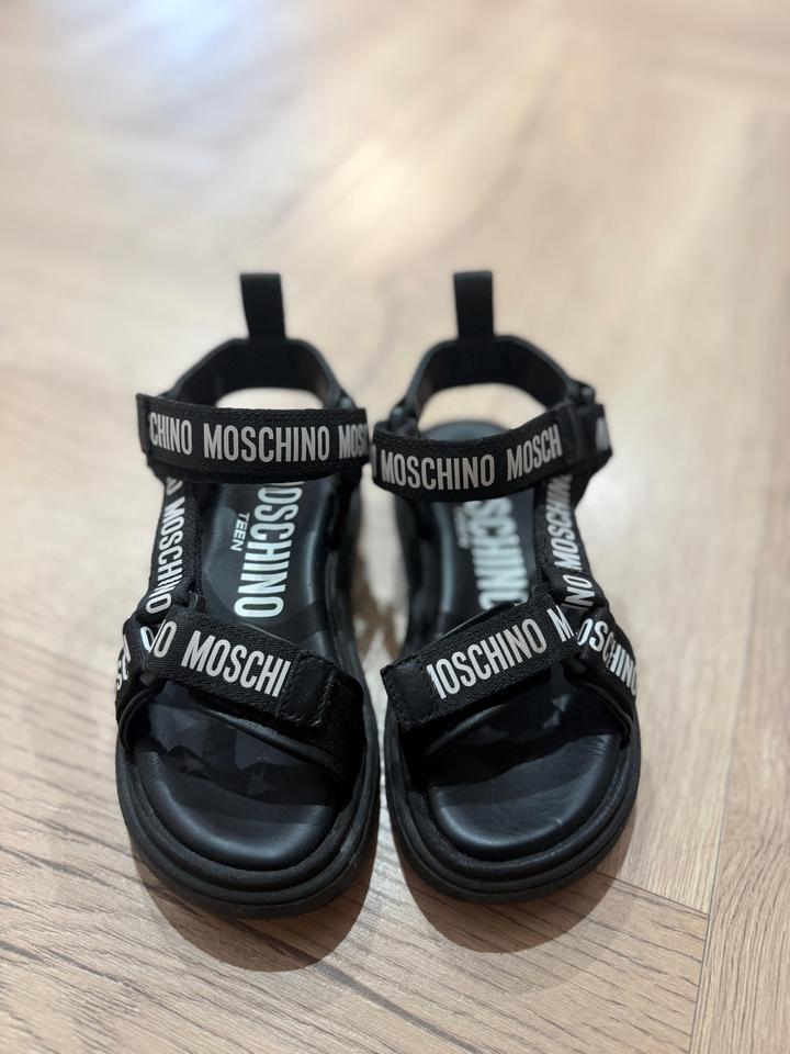 Сандалии MOSCHINO
