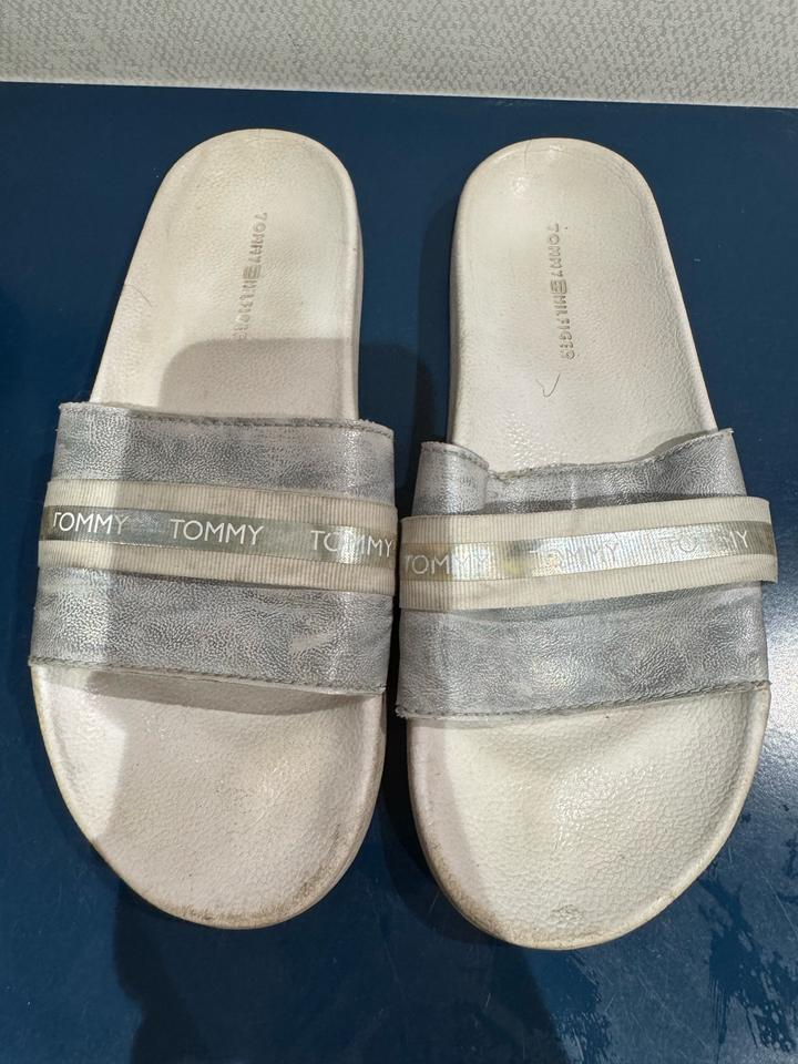 Tommy Hilfiger