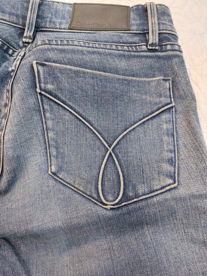 Джинсы Calvin Klein Jeans