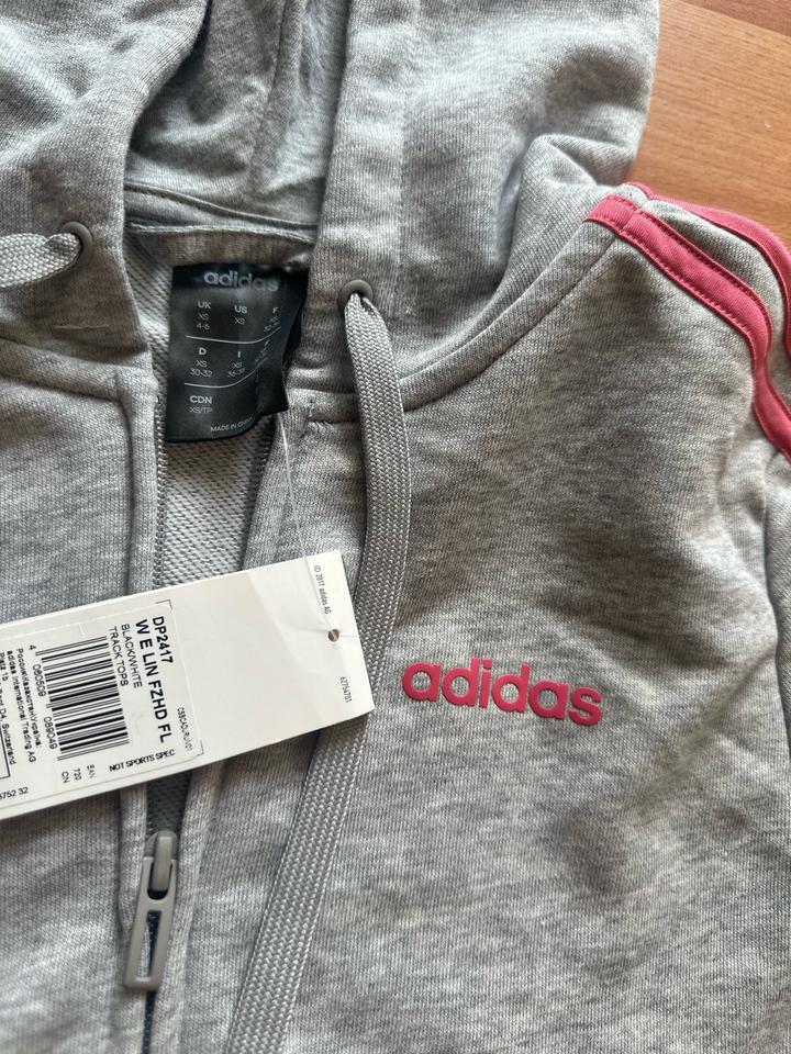 Женское худи на молнии adidas