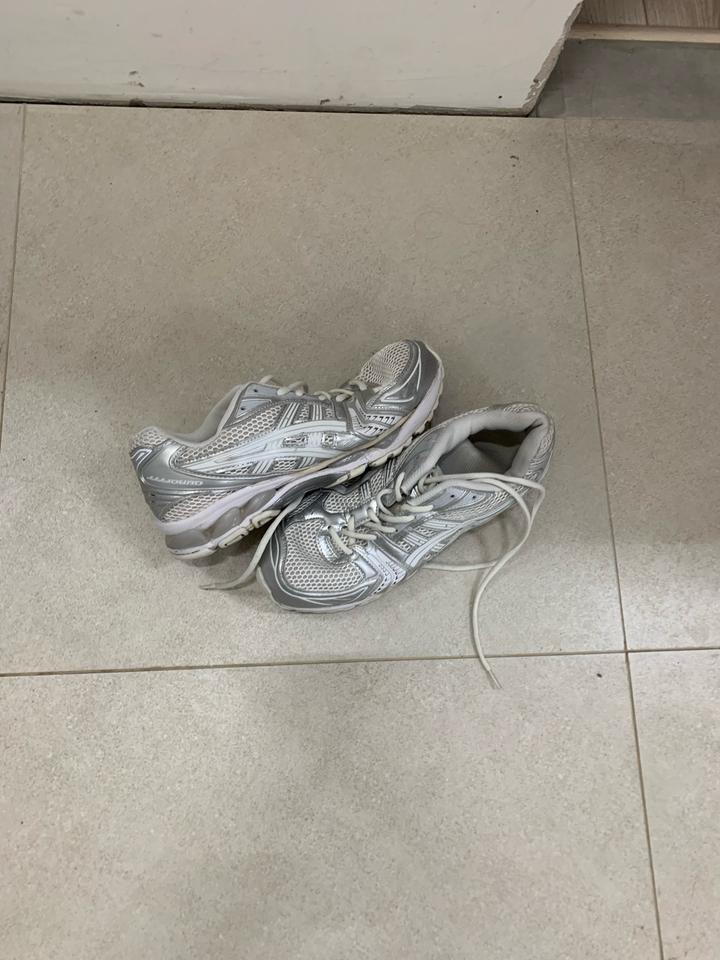 ASICS