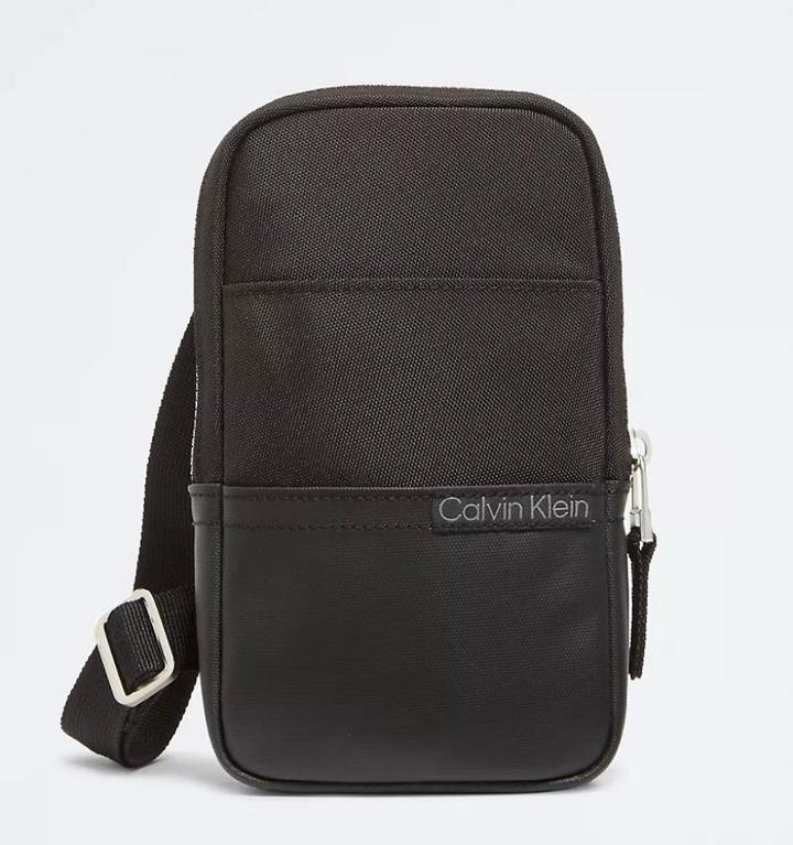 Сумка кросс-боди Calvin Klein