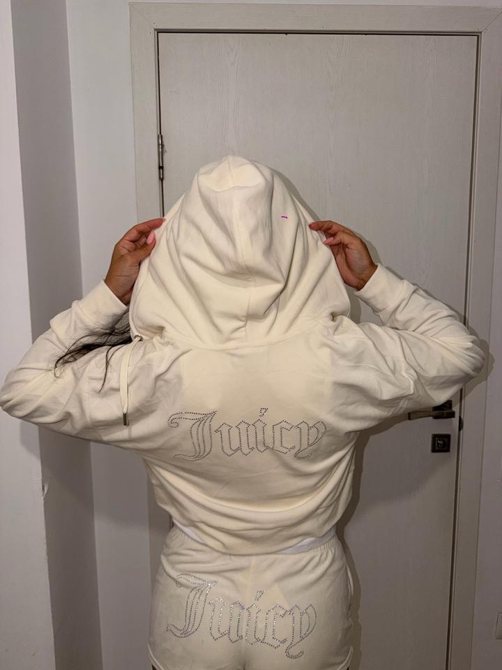 Juicy Couture