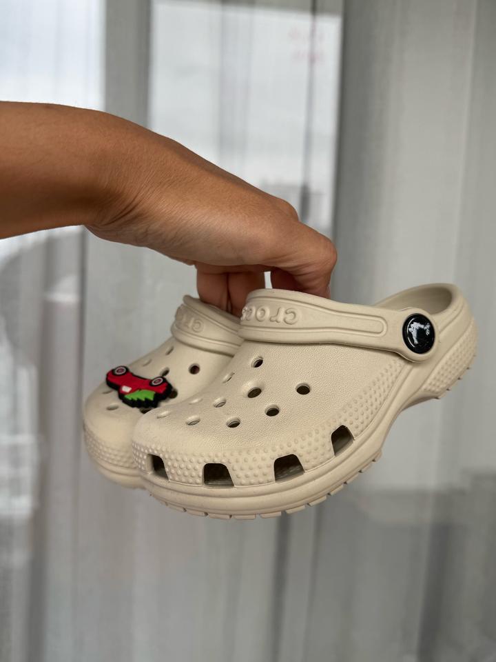 Crocs