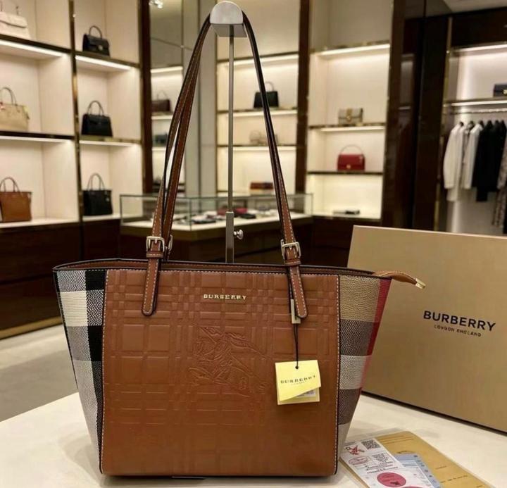Сумка Burberry