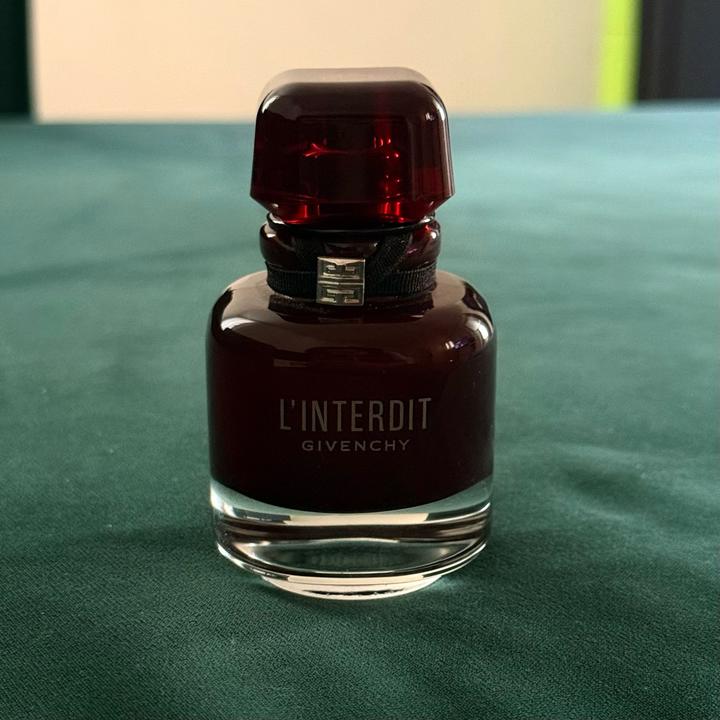 Парфюмерная вода Givenchy L'Interdit