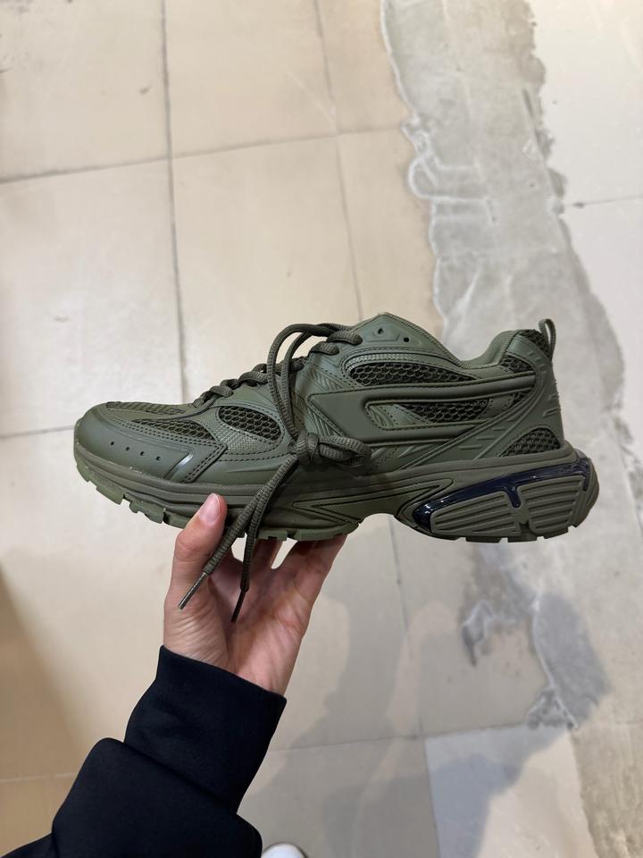 Кроссовки Diesel
