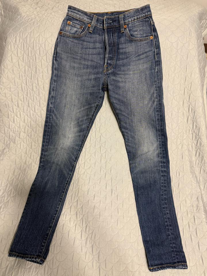 Levi's