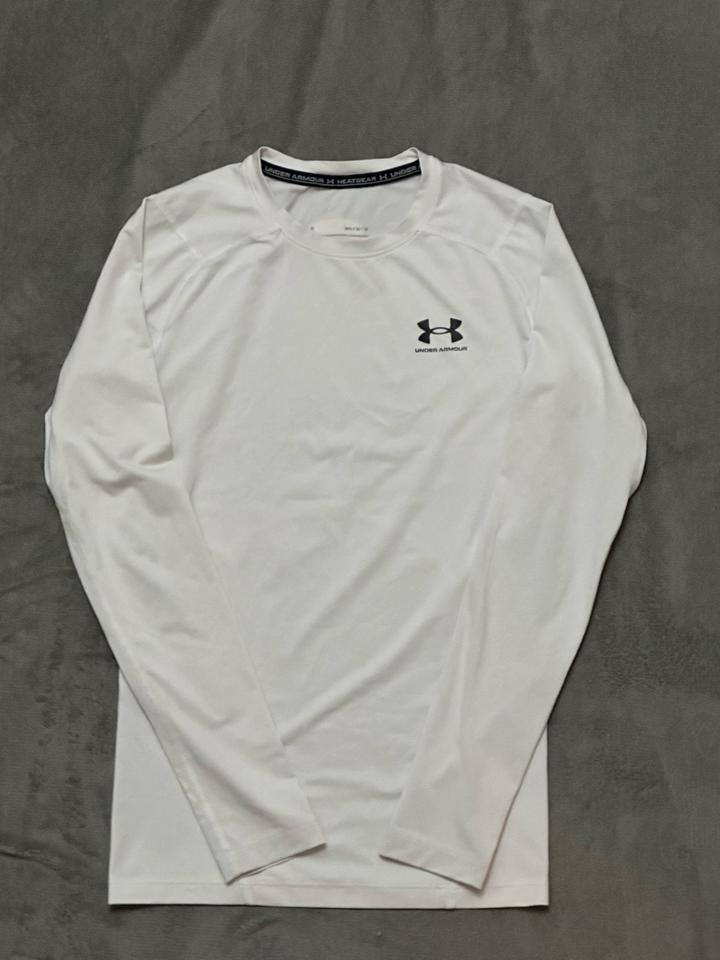 Лонгслив Under Armour