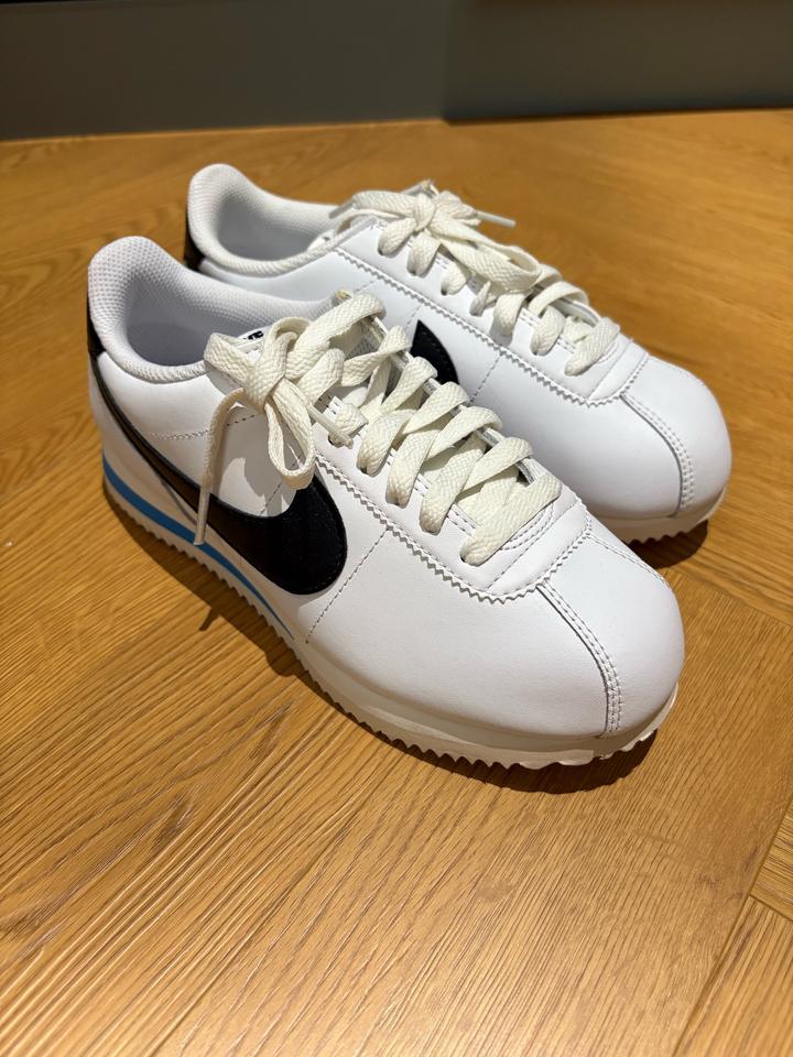 Кроссовки Nike Cortez