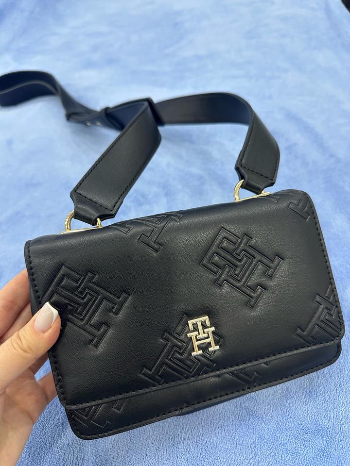 Сумка Tommy Hilfiger