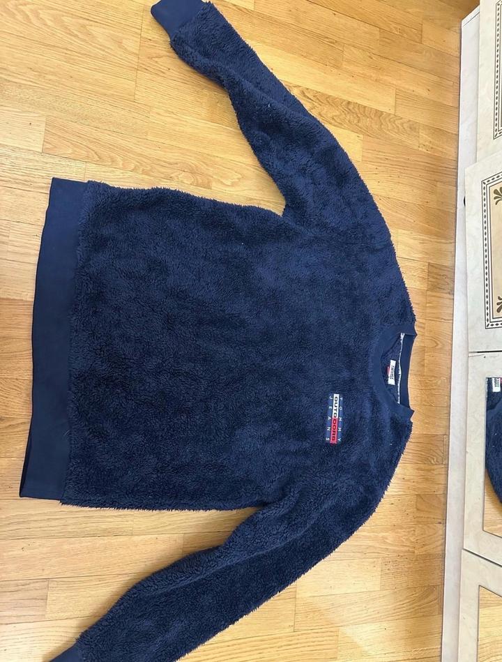 Tommy Hilfiger