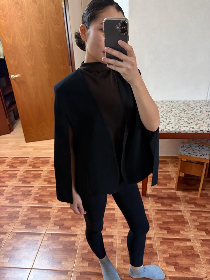 EQ Moda Кейп