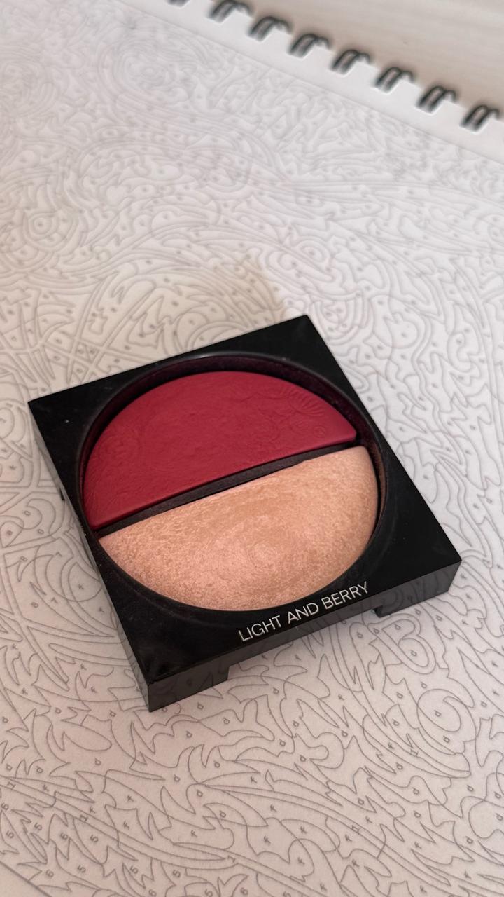 Chanel duo blush Light and Berry