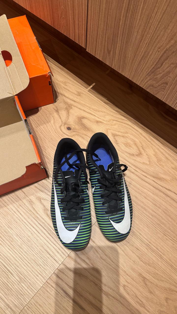 Nike