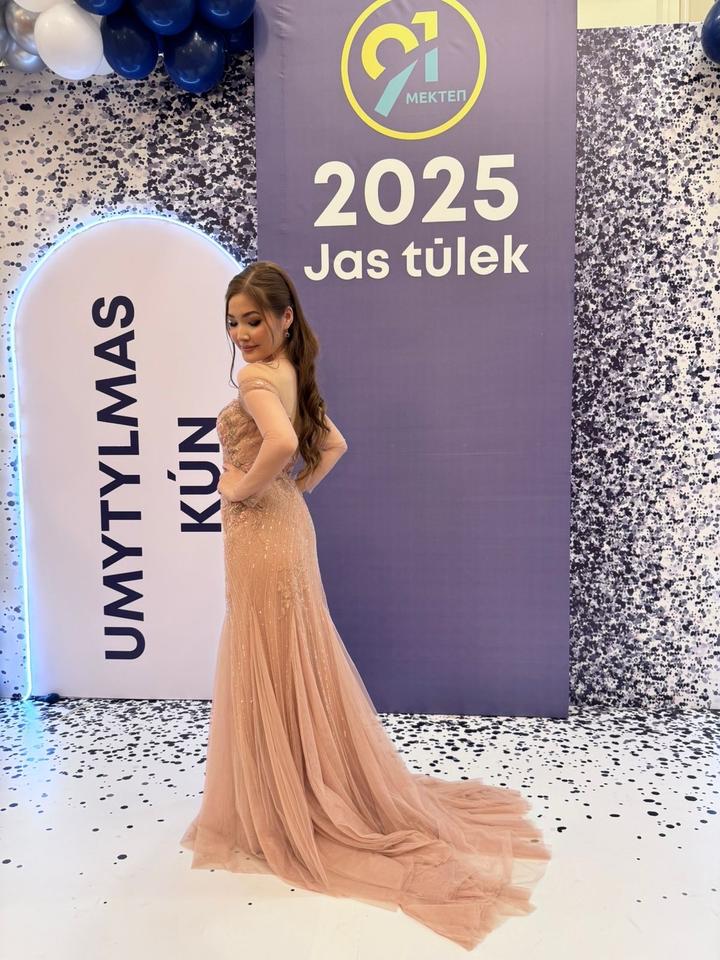veneriasbridal