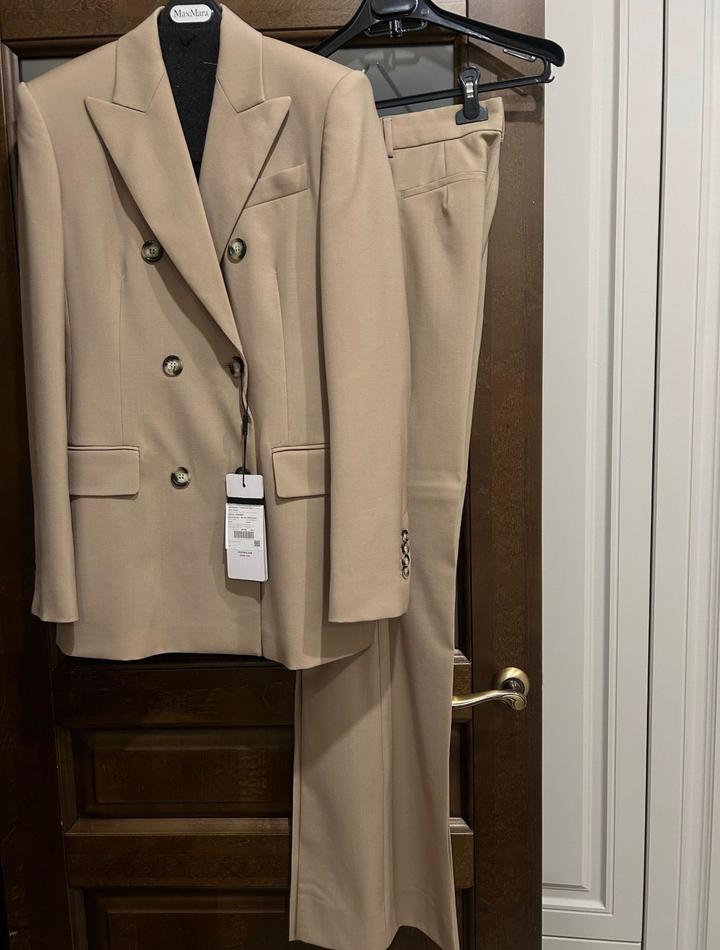 Max Mara