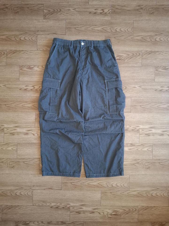 ​Широкие брюки-карго GU (Uniqlo)
