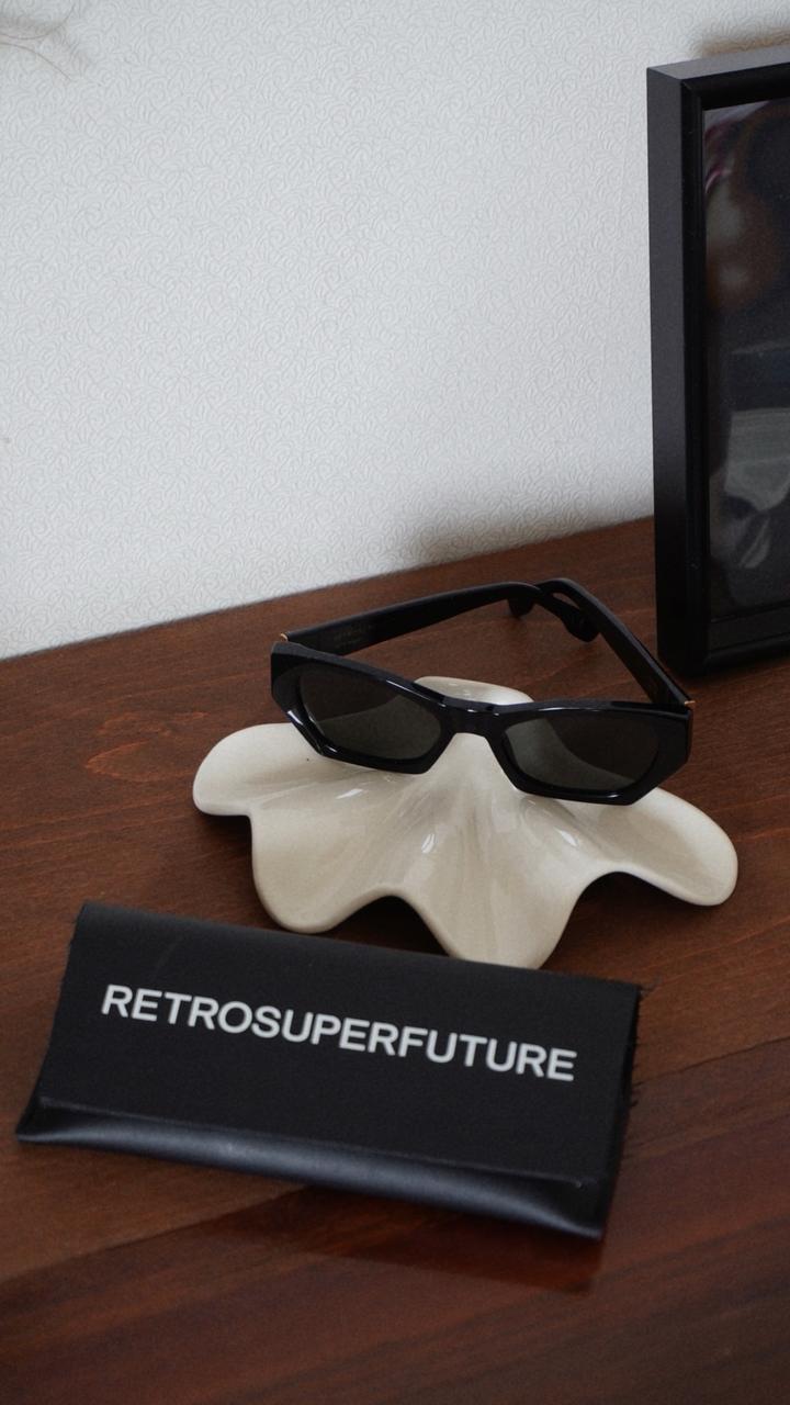 RetroSuperFuture