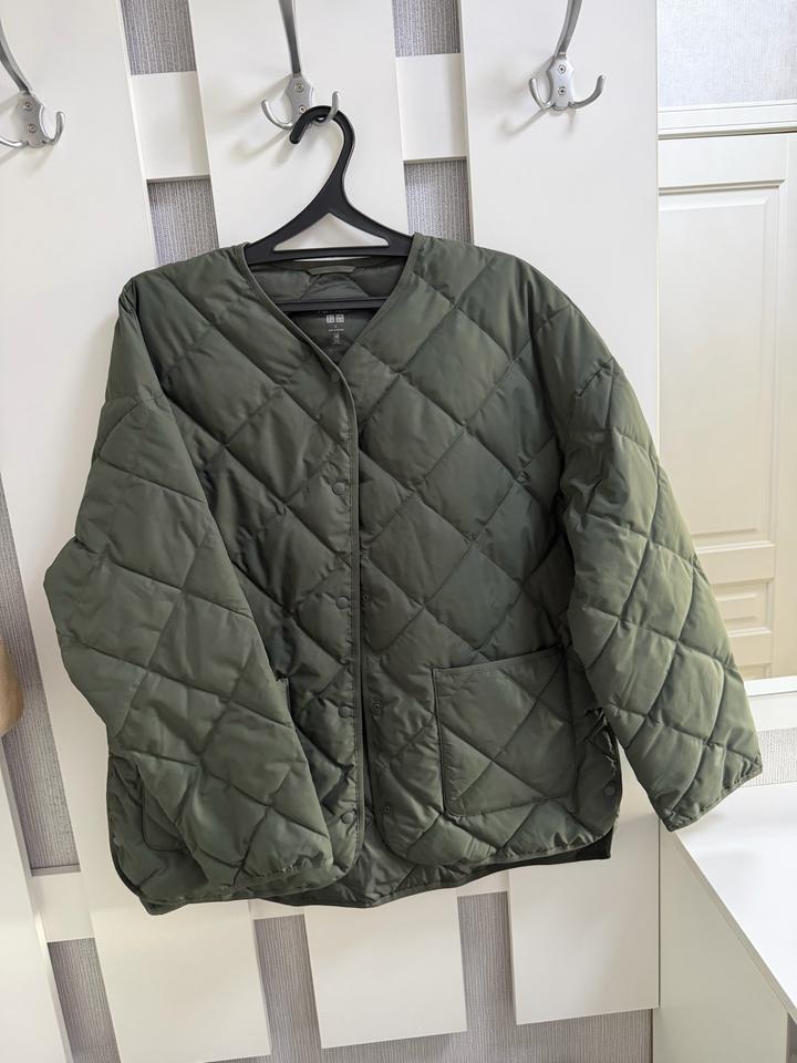Стеганая куртка UNIQLO