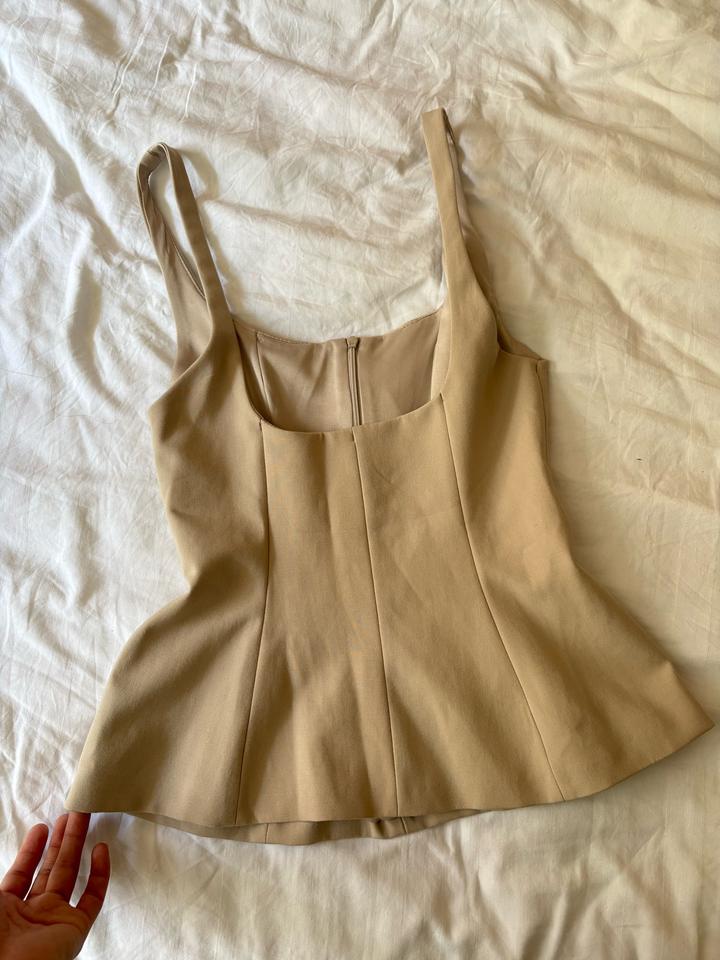 Топ Zara