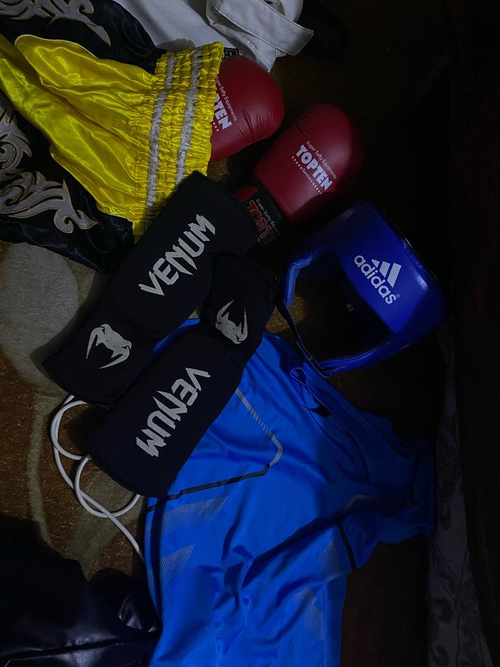 Нет бренда