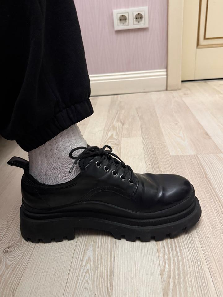 лоферы ZARA на платформе
