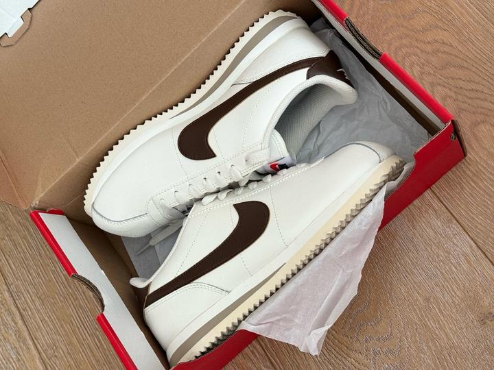 Nike