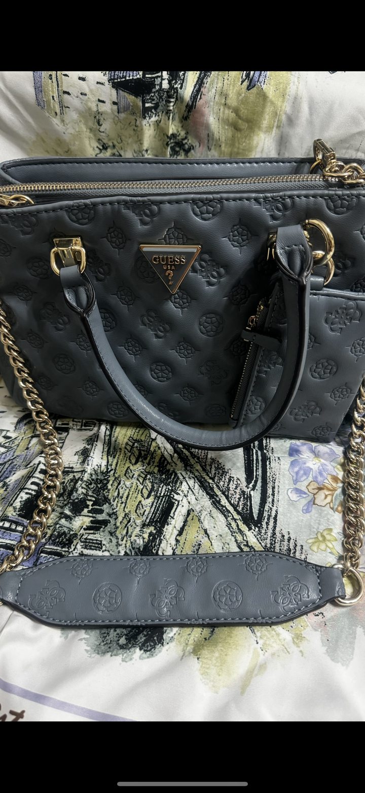 Сумка Guess 