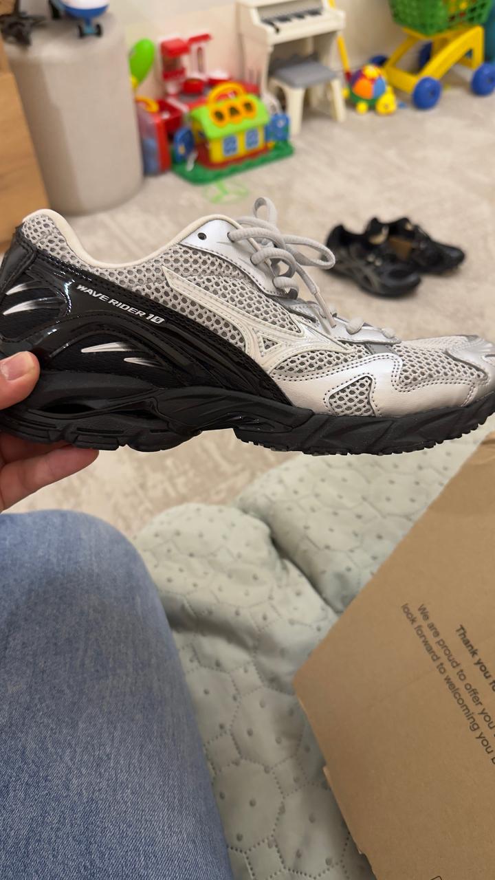 Кроссовки Mizuno Wave Rider 10