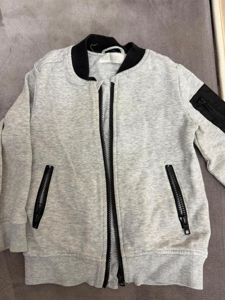 H&M