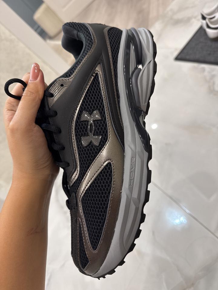 Кроссовки Under Armour