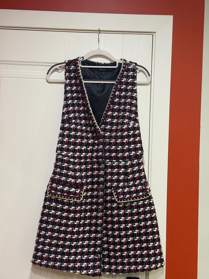 Костюм ZARA твидовый