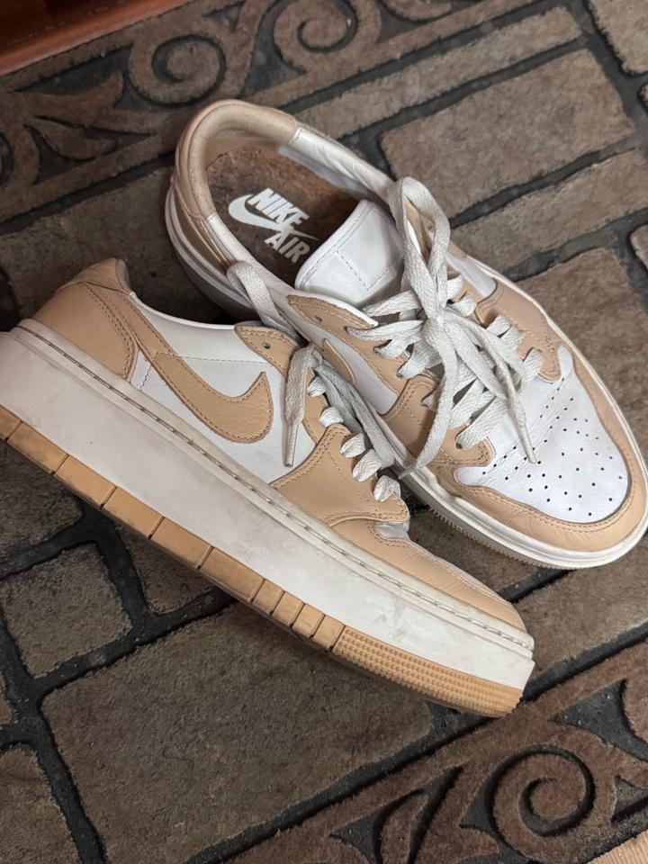 Nike