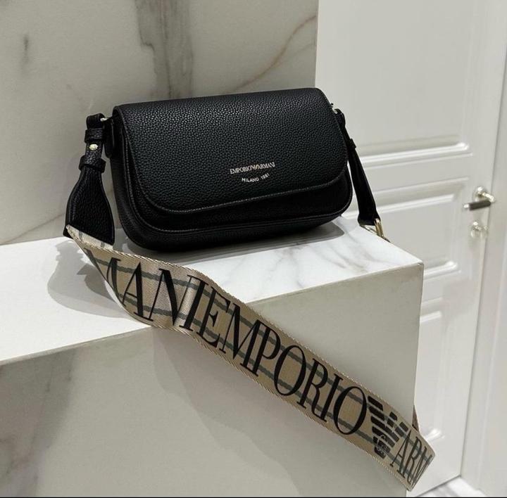 Сумка Emporio Armani
