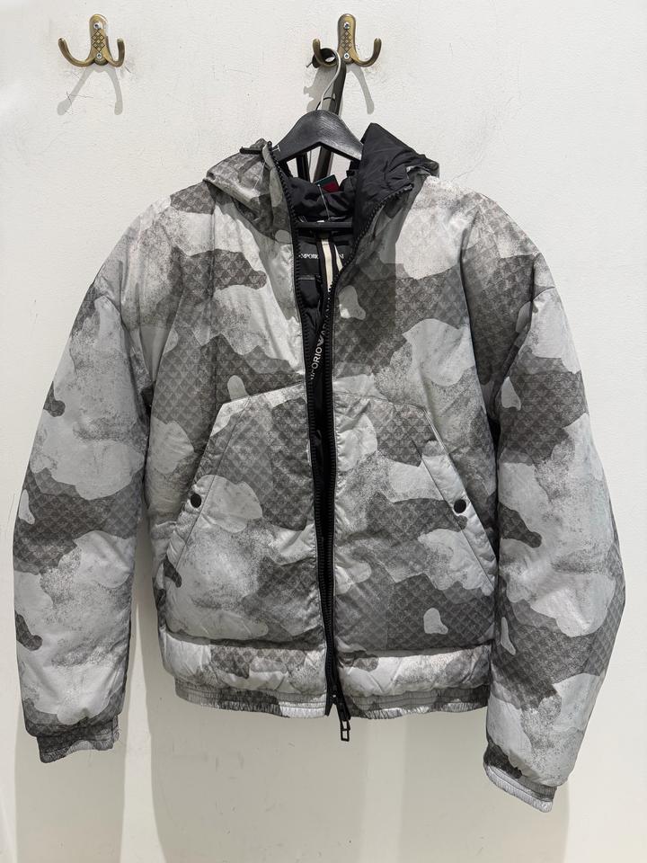 Пуховик Emporio Armani