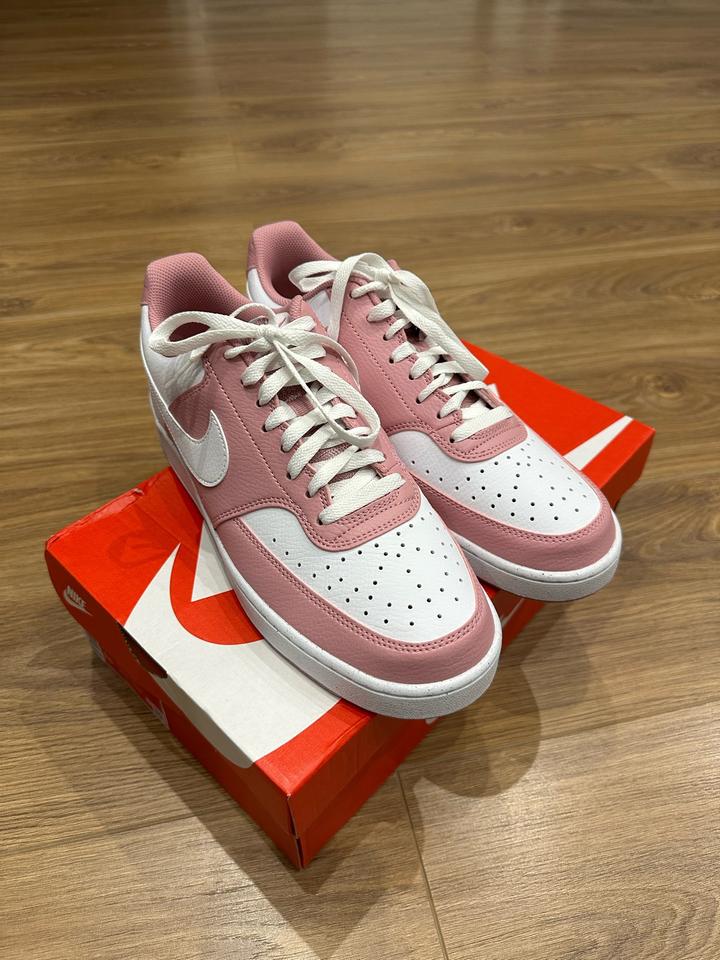 Кроссовки Nike